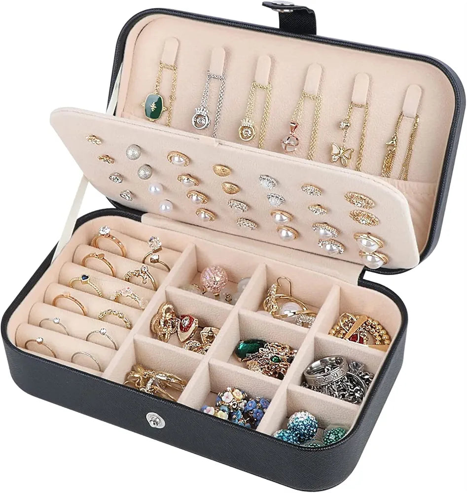 Travel jewelry Organizer,Portable Travel Jewelry Boxes for Women and Girls, Pink Jewelry Organizer Travel Case for Rings Earrings Necklace Bracelets