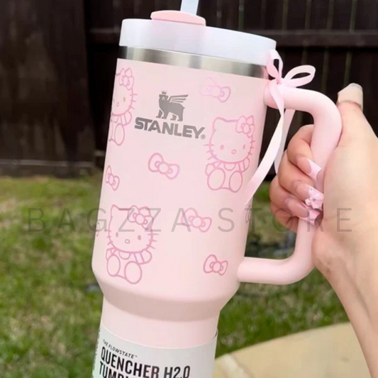 The Stanley x Hello Kitty Limited Edition Pink – 40oz