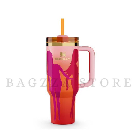 The Stanley x Barbie Quencher | 40 OZ - '60s Twist'N Turn
