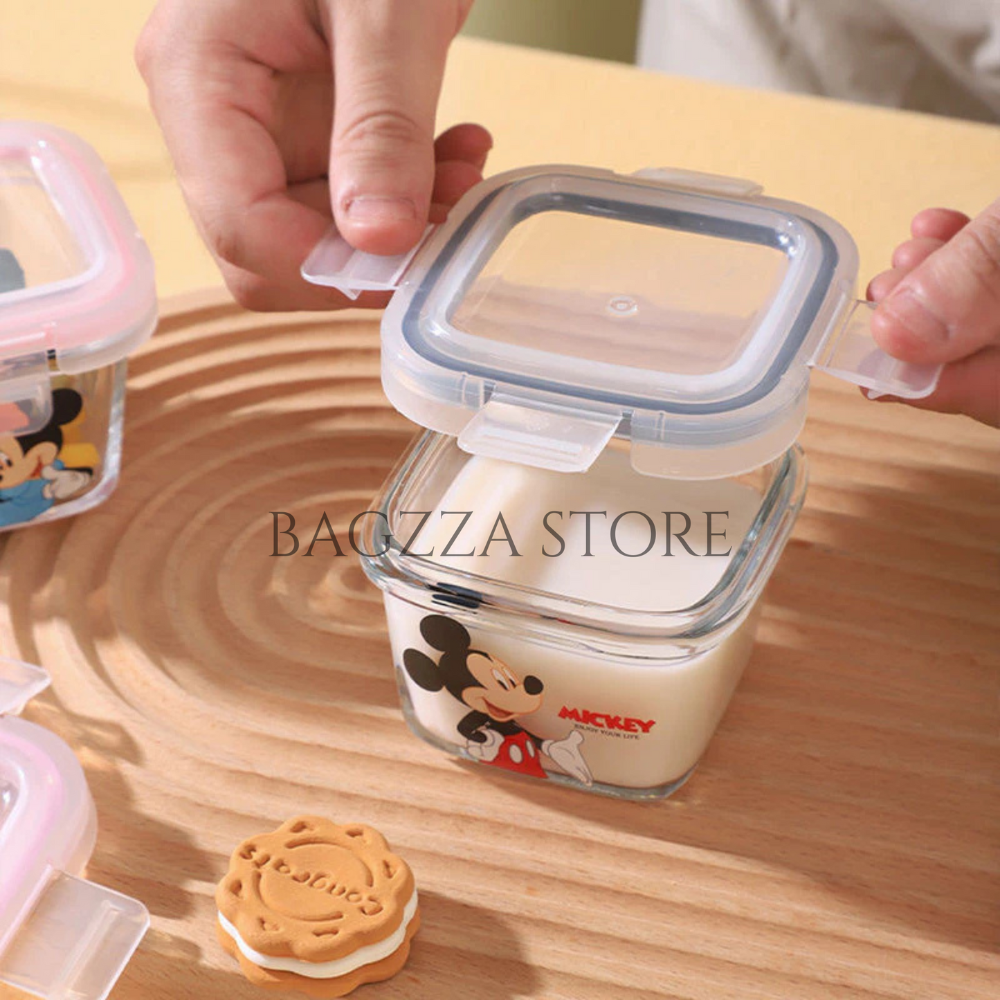 DISNEY Mickey & Friends Glass Airtight Box Set